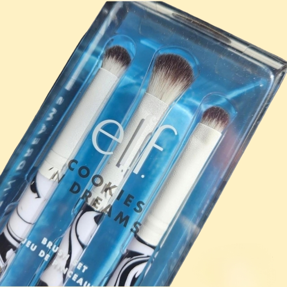 NIB LISTING #1 E.l.f Cookies 'N Dreams Brush Set